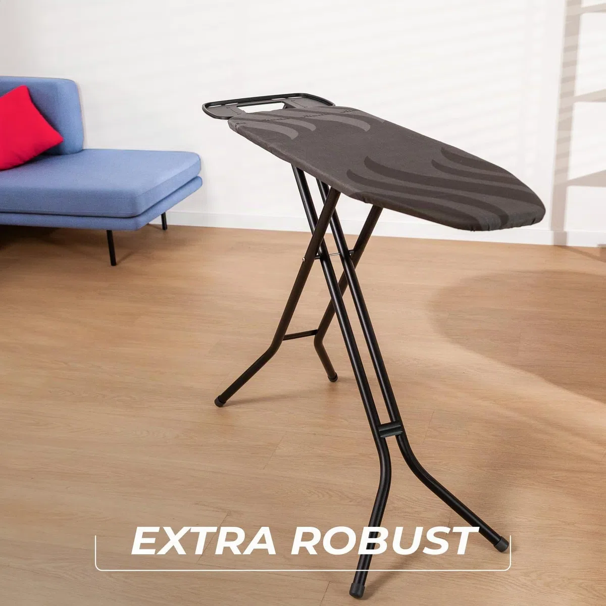 Vileda Bügelbrett TOTAL Reflect Ultimate |extra schnelles Bügeln|extra robust| breite Bügelfläche| höhenverstellbar| XXL‑Ablage| leicht zusammenklappbar| einfache Aufbewahrung| Comfort-Pack