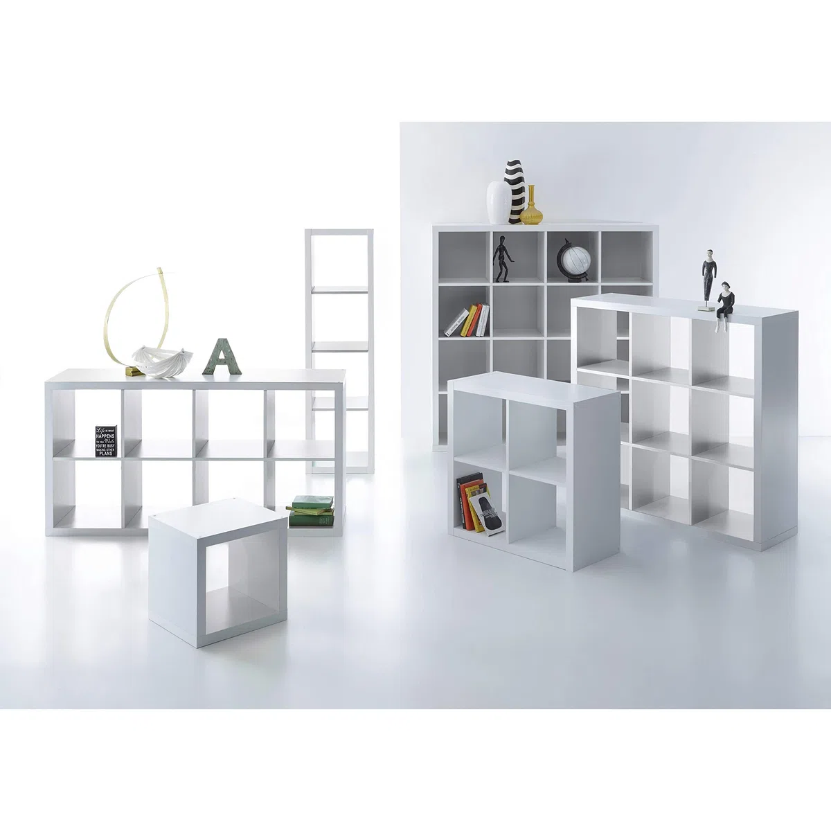 STYLE Modernes Würfelregal Weiß, ideal für Faltboxen - Praktisches Raumteiler Regal mit offenen Fächern - 112 x 112 x 38 cm (B/H/T)