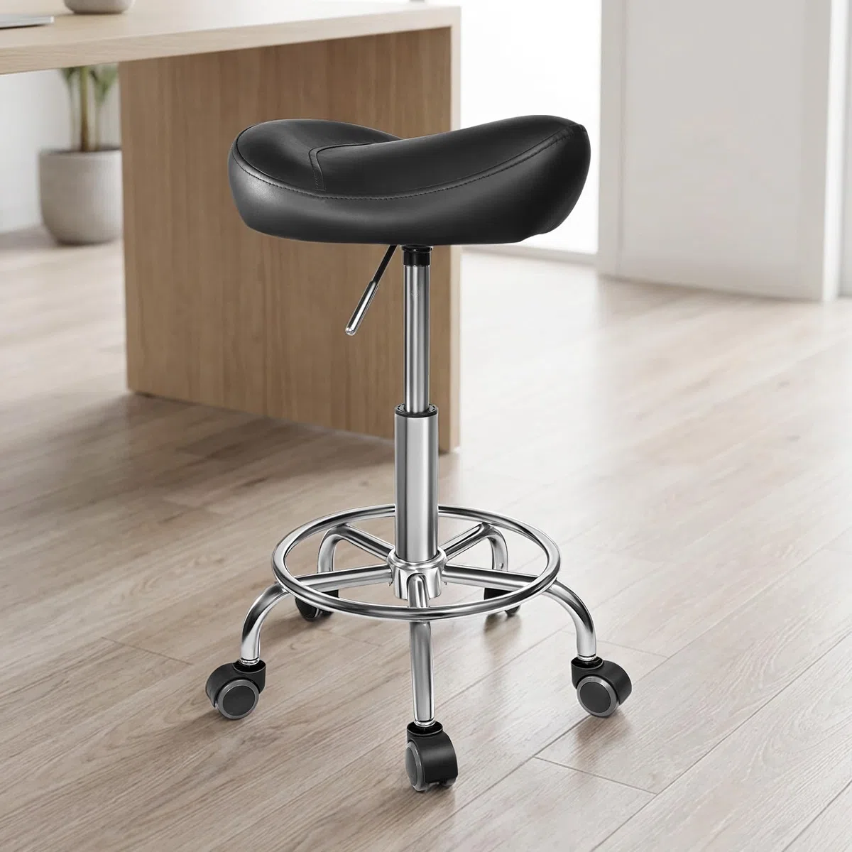 Sattelstuhl Ergonomisch- Sattelhocker mit Rollen (Leise, 360°), Höhenverstellbar 48-57 cm, Hochdichter Schaum, Bis 150 kg, Metallfuß - Bequemer Sattelhocker für Büro, Salon, Massage, Zuhause