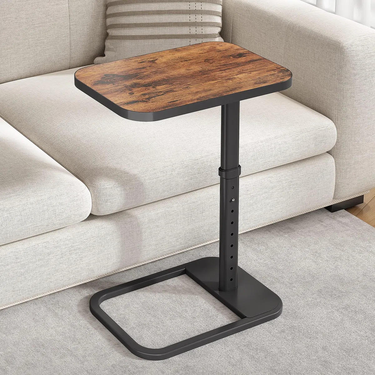 Kitstorack TV-Tablett, höhenverstellbar, Flip-Top, abgerundete Metallecken, Snack-Tisch für Couch, Sofa, Bett, Stuhl, Wohnzimmer, C-förmiger Beistelltisch zum Essen, Abendessen oder Laptop, kleine