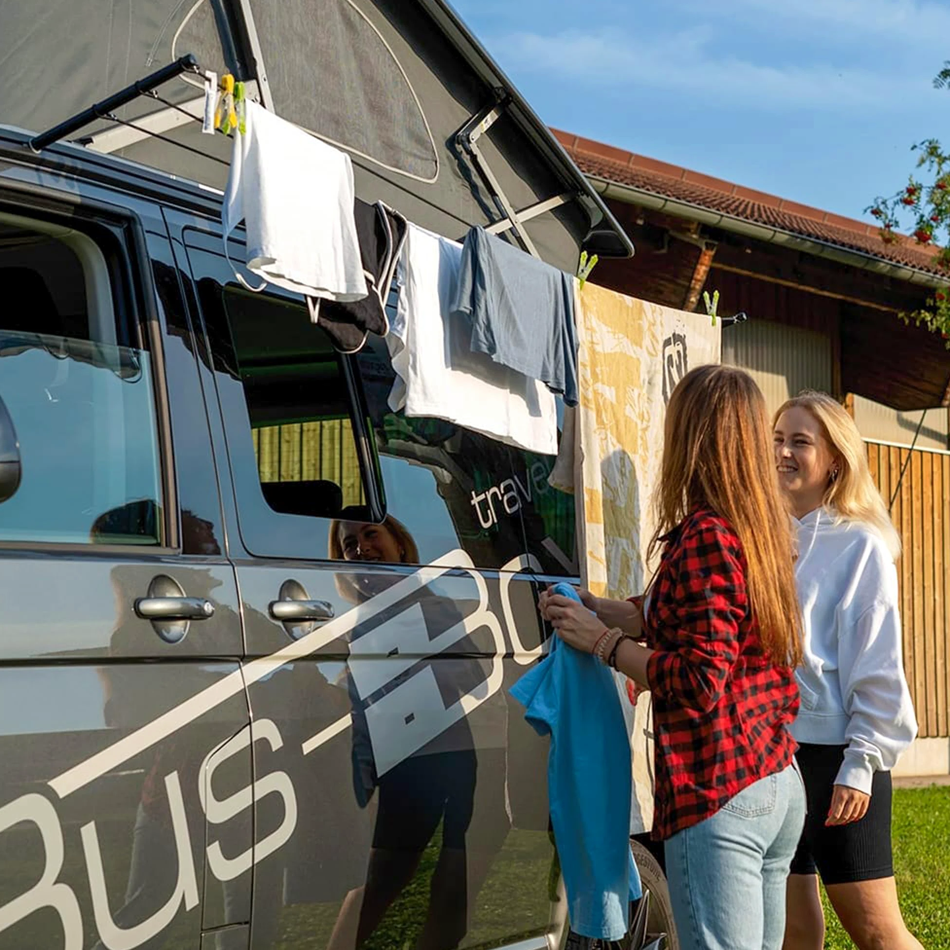 Bus-Boxx Wäscheleine für Kederschiene – Camping Wäscheleine, 5 m, Nylon, passend für VW T5, T6, T6.1 California (Beach/Coast/Ocean)