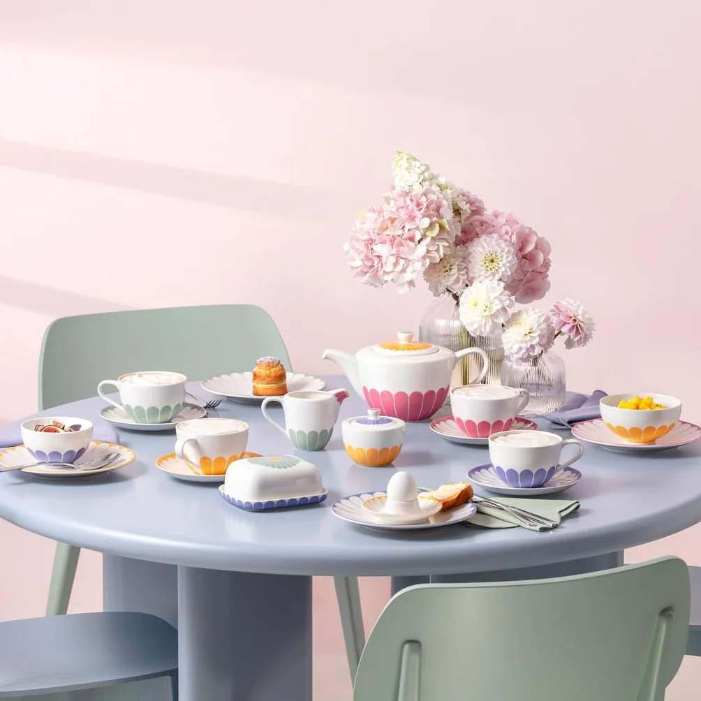 Villeroy & Boch – Fleur Teekanne, Maße: ca. 27,5 × 15,5 × 14 cm, Multicolour, spülmaschinenfest & mikrowellensicher, florales Dekor, Kanne für Tee aus Premium Porzellan