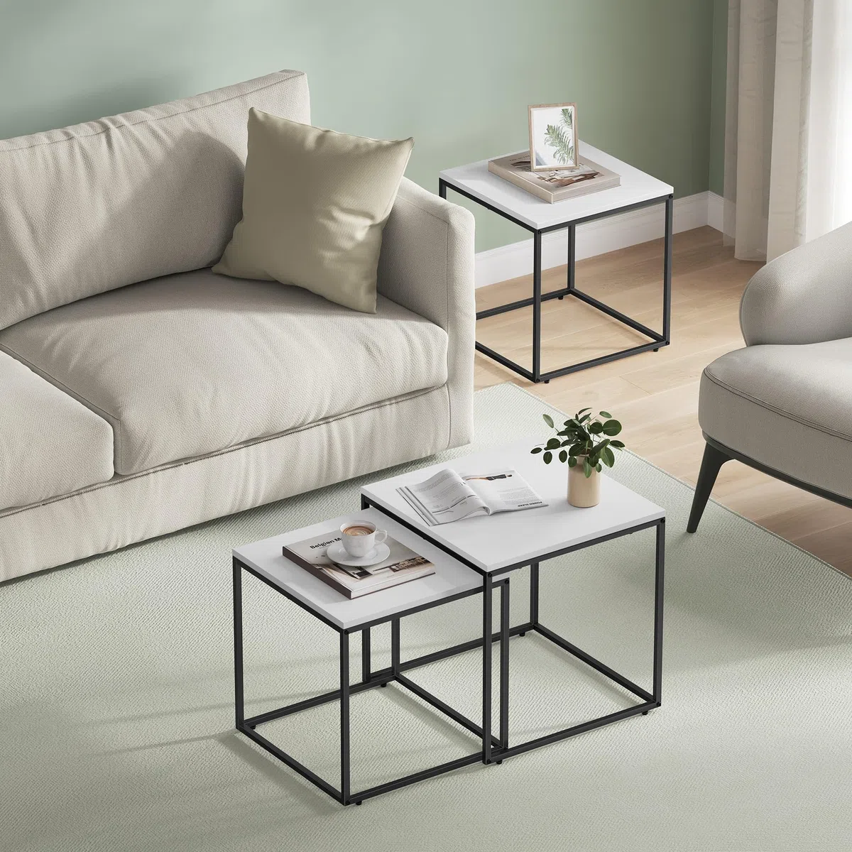 Couchtisch quadratisch 2er Set für Wohnzimmer – Beistelltische im Loft-Design, ineinander schiebbar, Sofatische aus Holzwerkstoff und Stahl, modern, platzsparend (Weiß)
