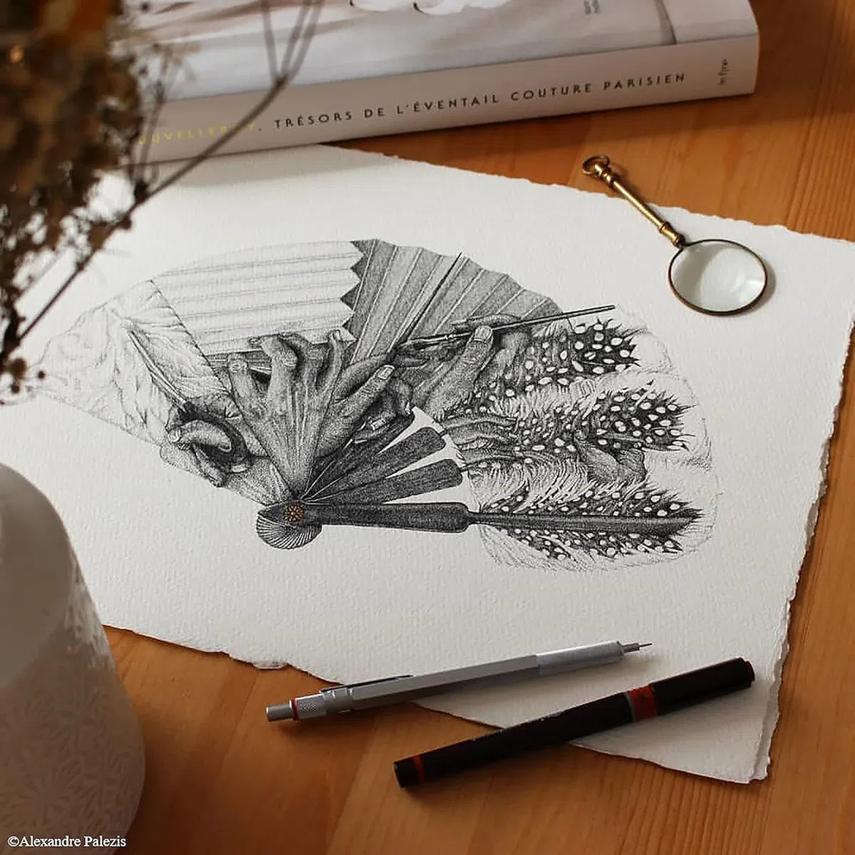 rOtring A3 Rapid Zeichenbrett mit Tragetasche & Isograph Junior Technisches Stift-Set | 3 nachfüllbare Fineliner, Bleistift & Patronen | Deutsches Präzisions-Zeichenset für Studenten & Profis